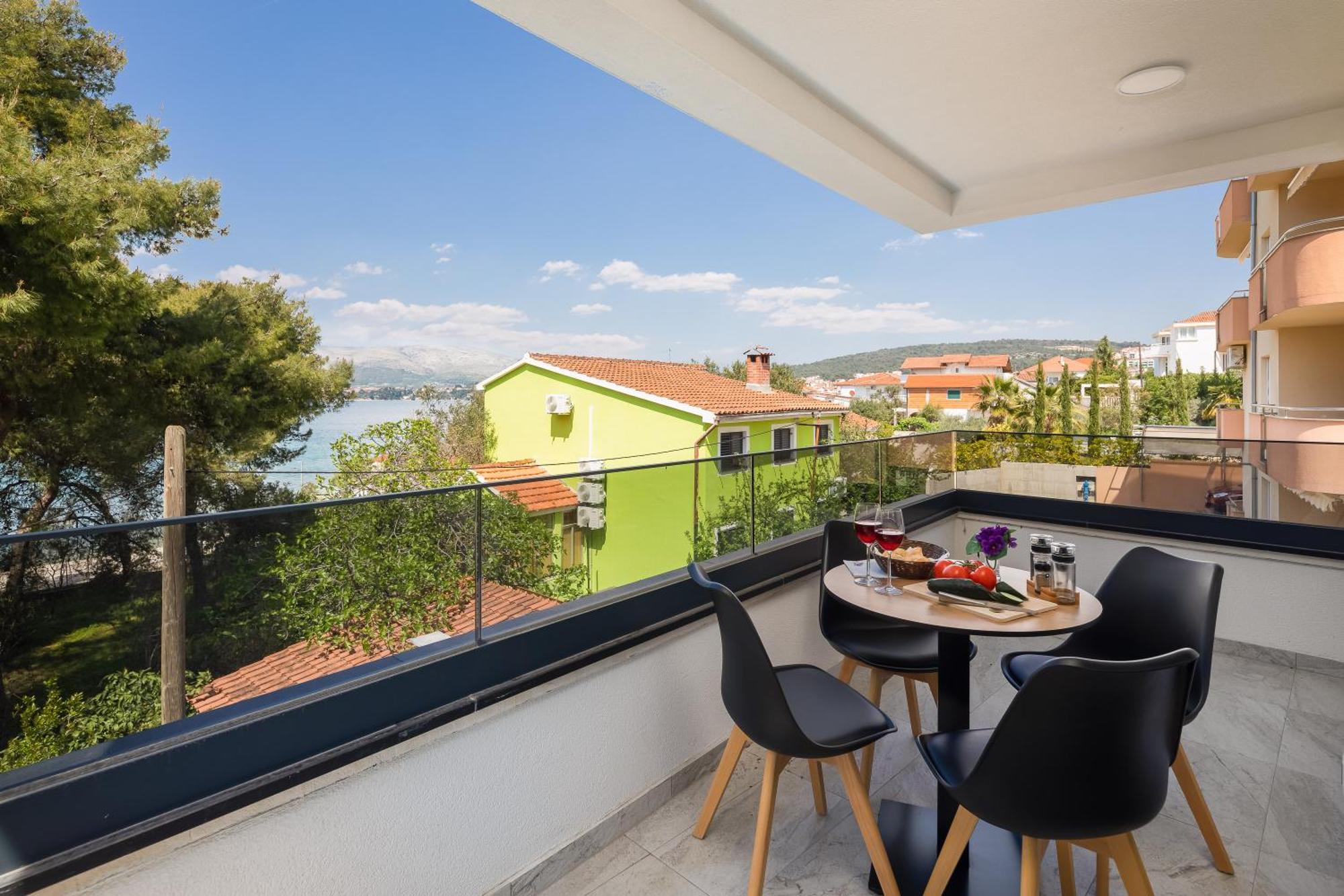 Beach Villa Valentina Трогир Номер фото